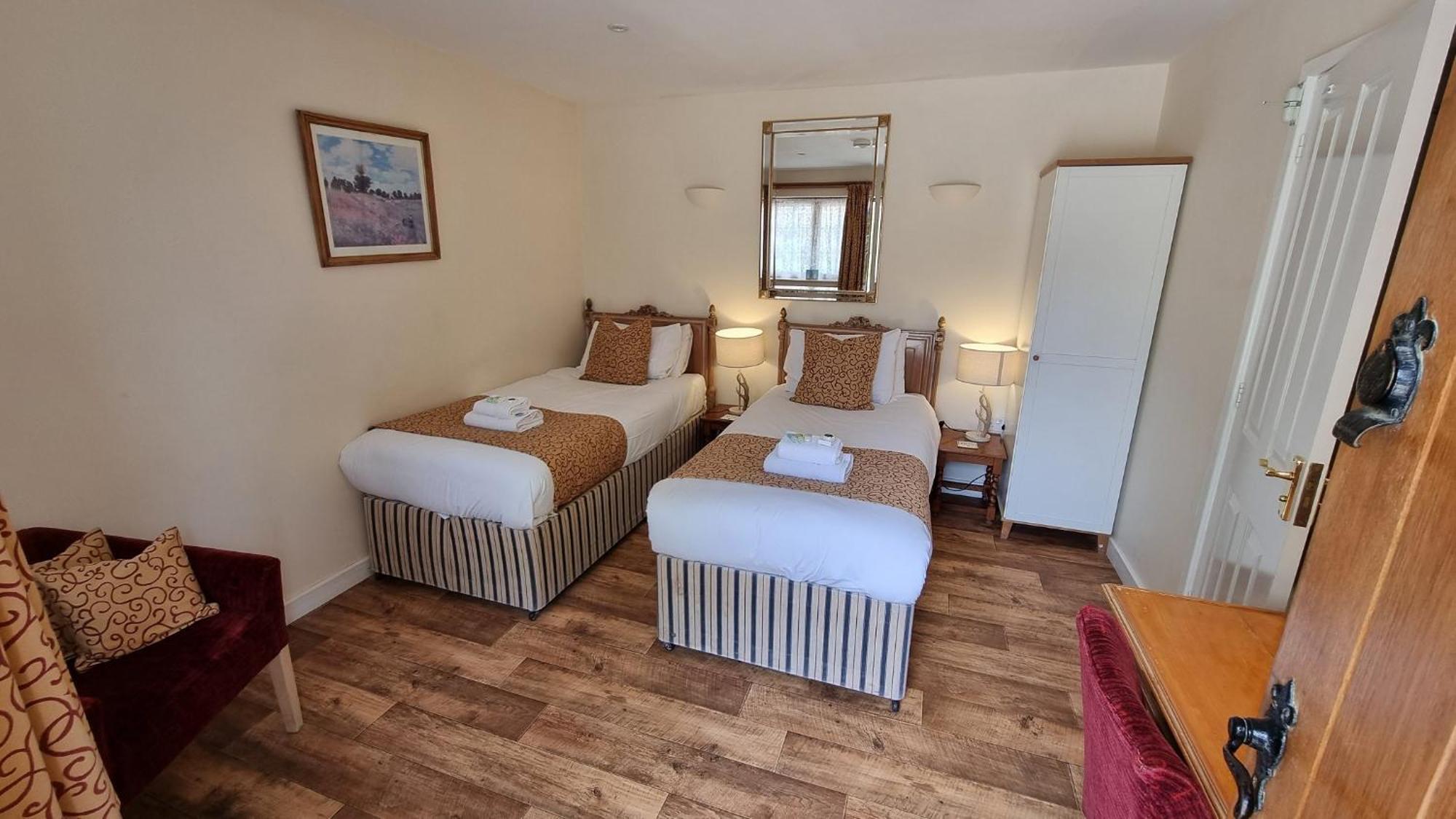 The Fox & Hounds Faringdon Quarto foto